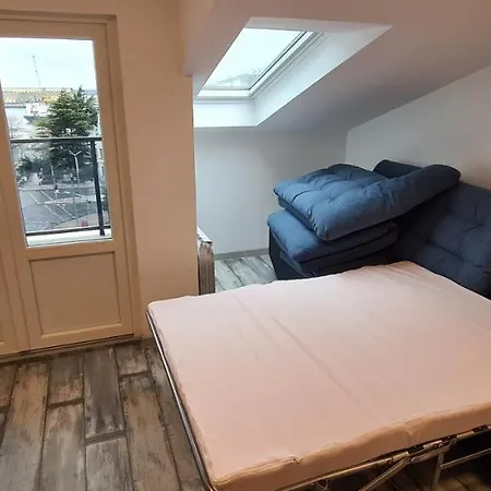Central Station Seaman's House Apartment *